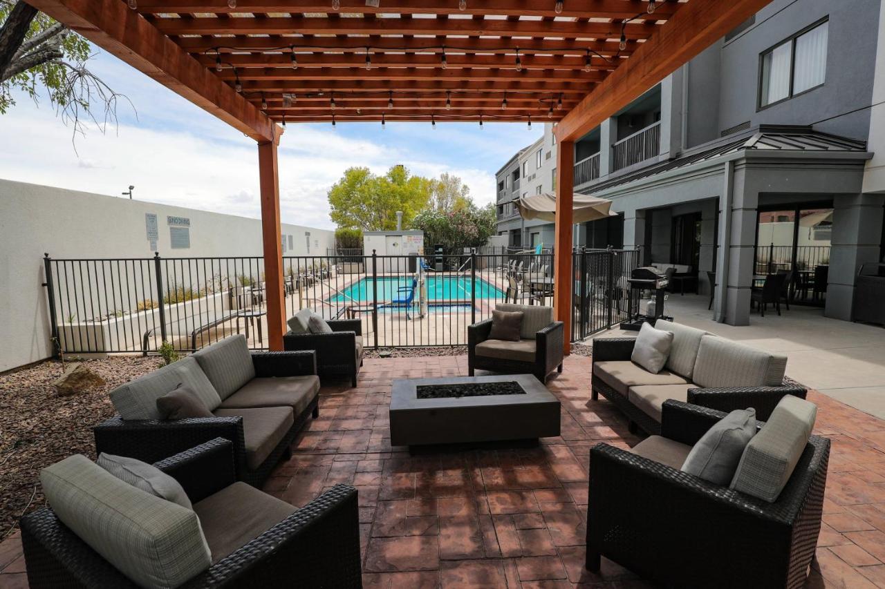 Hotel Courtyard El Paso Airport Exterior foto